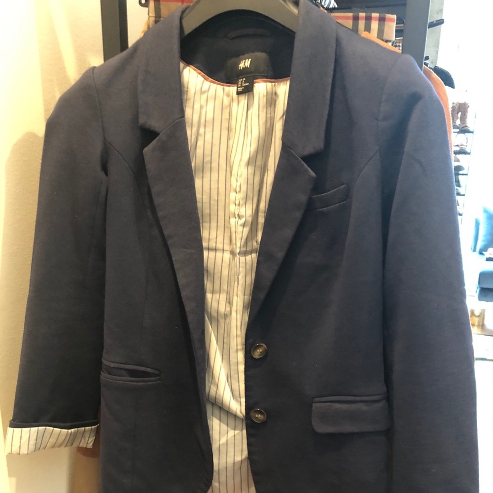 Navy elbow patch blazer